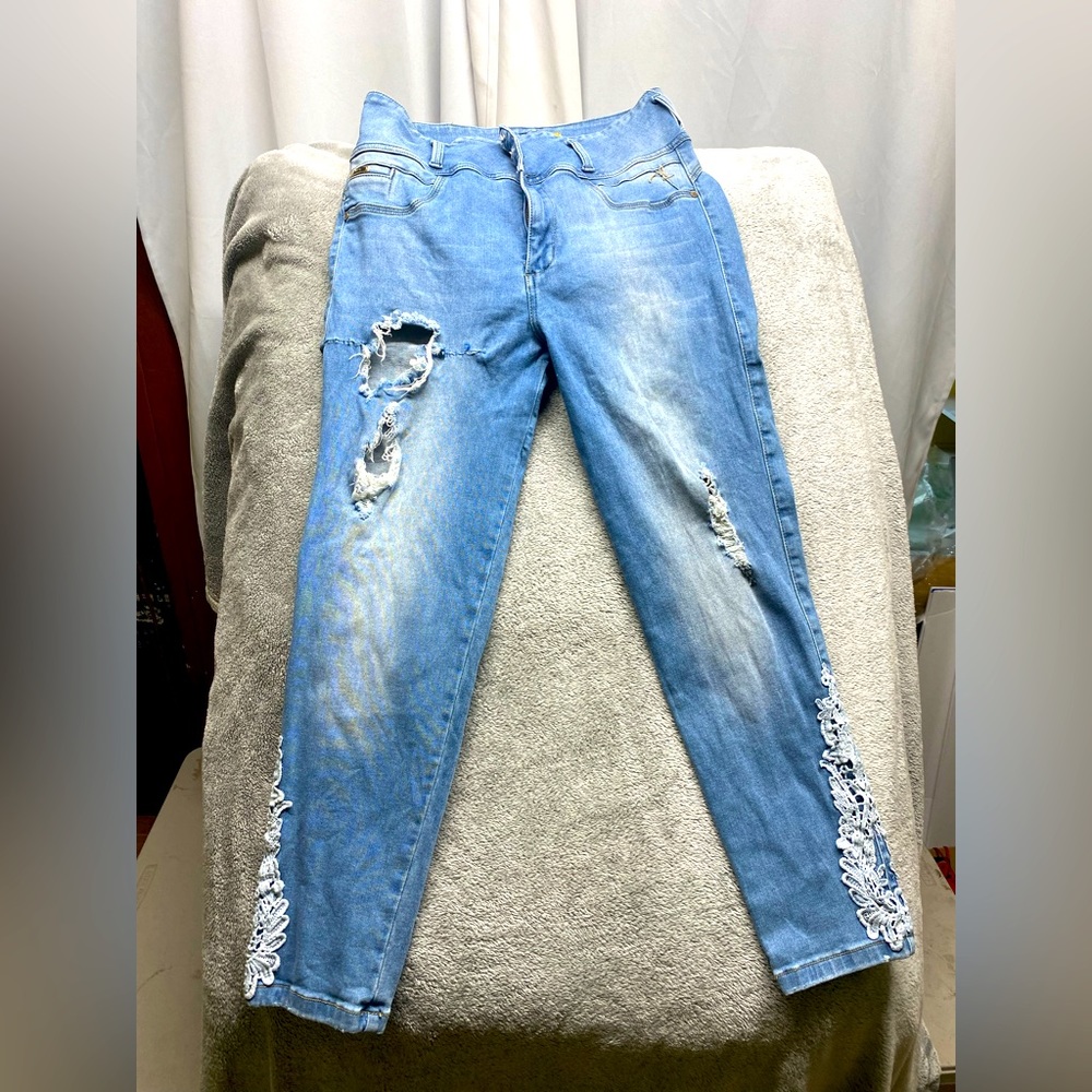 Verox Skinny Ripped Jeans